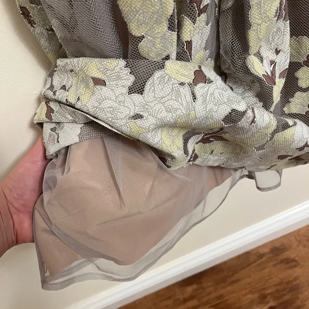 NEW BCBG Cailyn Floral Mini Dress, Size 4 - Picture 10 of 15